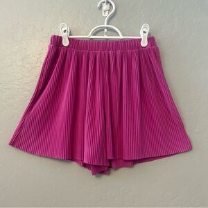 Joie magenta pink flowy accordion pleat ribbed dress shorts size medium